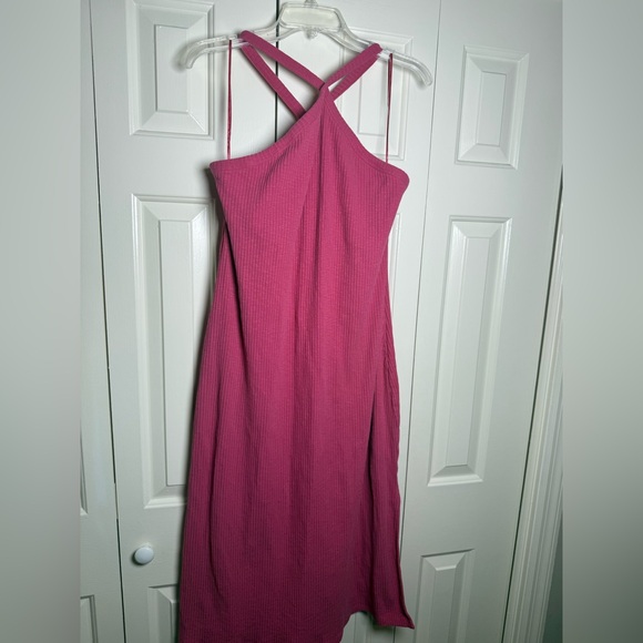 Old Navy Fitted Rib-Knit Halter Midi Dress - Picture 2 of 11